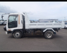 Isuzu Forward 2004
