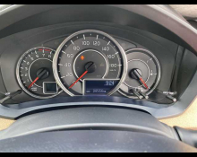 Toyota Corolla Axio 2014