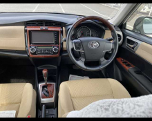 Toyota Corolla Axio 2014