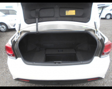 Toyota Crown Hybrid 2016