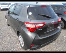 Toyota Vitz 2017