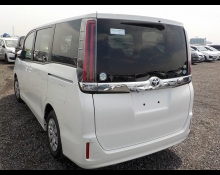 Toyota Noah 2017