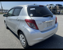 Toyota Vitz 2012