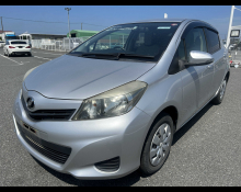 Toyota Vitz 2012
