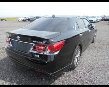 Toyota Crown 2016
