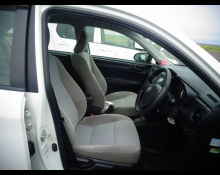 Toyota Corolla Axio 2016