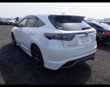 Toyota Harrier 2016