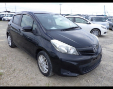 Toyota Vitz 2013