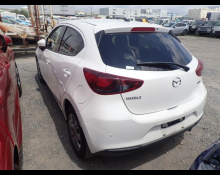 Mazda Mazda2 2021