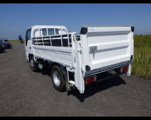Isuzu Elf Truck 2014