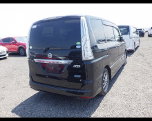 Nissan Serena 2016