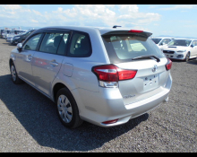 Toyota Corolla Fielder 2016