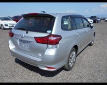 Toyota Corolla Fielder 2016
