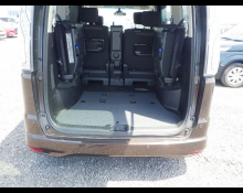 Nissan Serena 2016
