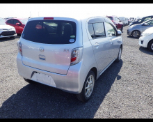Daihatsu Mira e:S 2016