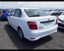 Toyota Corolla Axio 2018