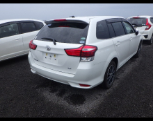 Toyota Corolla Fielder 2016