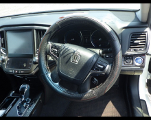 Toyota Crown Hybrid 2016