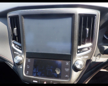 Toyota Crown Hybrid 2016