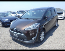 Toyota Sienta 2016
