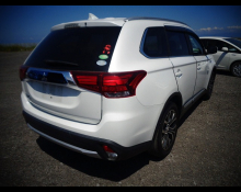 Mitsubishi Outlander 2016