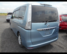 Nissan Serena 2013