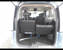 Nissan Serena 2013