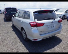 Toyota Corolla Fielder 2016