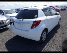 Toyota Vitz 2016