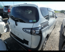 Toyota Sienta 2019