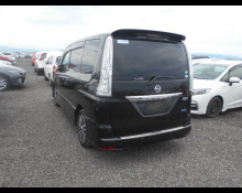 Nissan Serena 2016