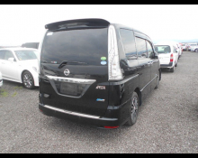 Nissan Serena 2016
