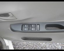 Daihatsu Mira e:S 2016