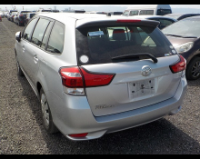 Toyota Corolla Fielder 2017