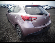 Mazda Demio 2016
