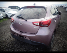 Mazda Demio 2016