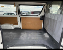 Toyota Hiace Van 2015