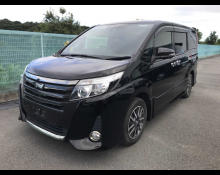 Toyota Noah 2017