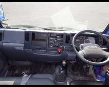 Isuzu Elf 2017