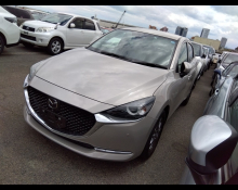 Mazda Mazda2 2021