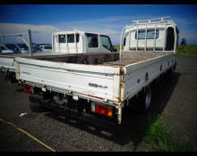 Isuzu Elf Truck 2013