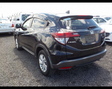 Honda Vezel 2016