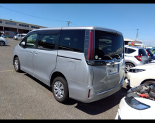 Toyota Noah 2019
