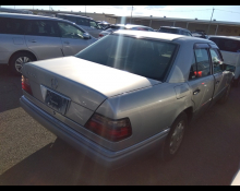 Mercedes-Benz E-Class 1994