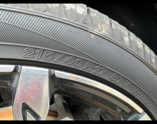 Toyota Corolla Fielder 2015