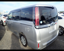 Toyota Noah 2019