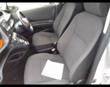 Toyota Sienta 2019