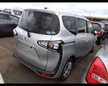 Toyota Sienta 2019