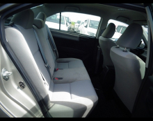 Toyota Corolla Axio 2012