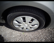Toyota Corolla Axio 2012